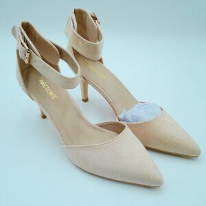 Carcuume Pointed Toe Ankle Strap Pump Size 8.5